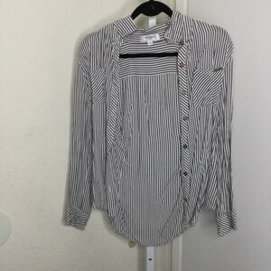 Guess button down shirt